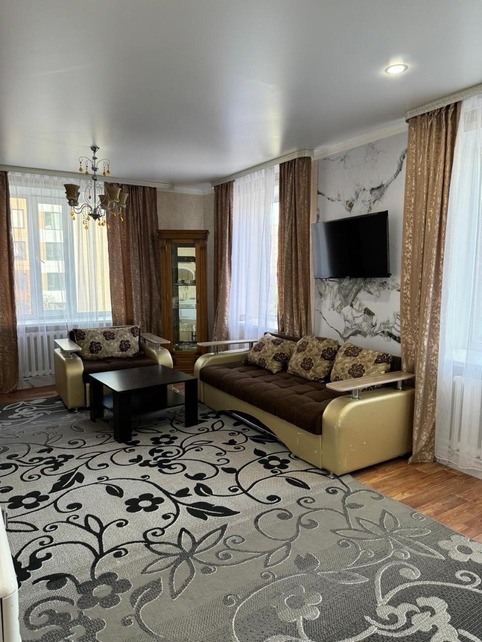 The Grand Hotel 塞米伊 外观 照片